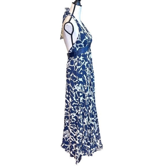 BCBGMaxazia Midnight Blue & Cream Abstract Print Full Length Silk Halter Dress - Picture 2 of 12